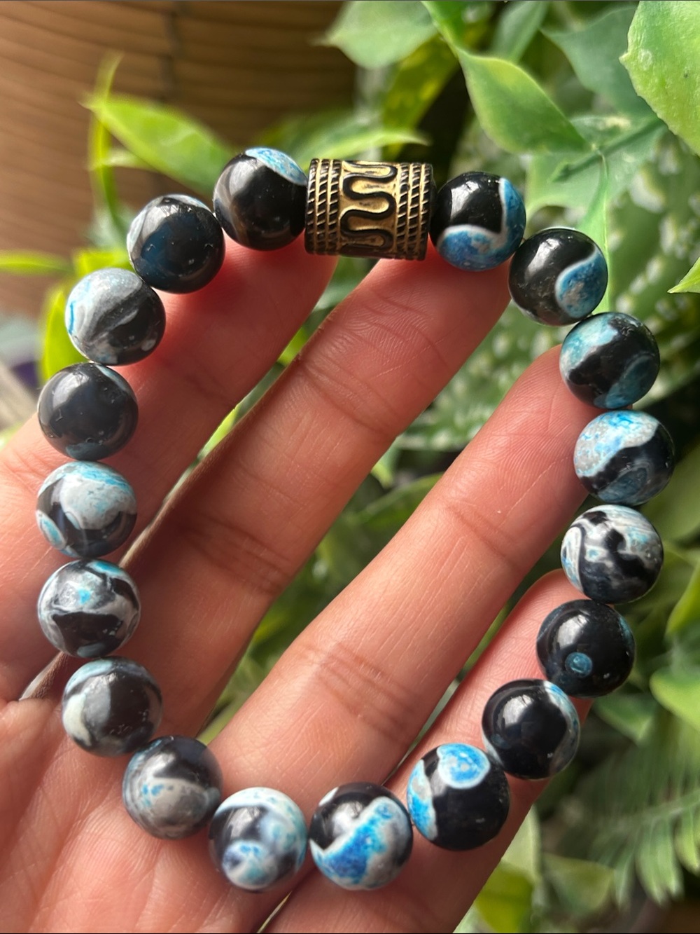 Blue and black fire agate stretch beaded bracelet 10mm